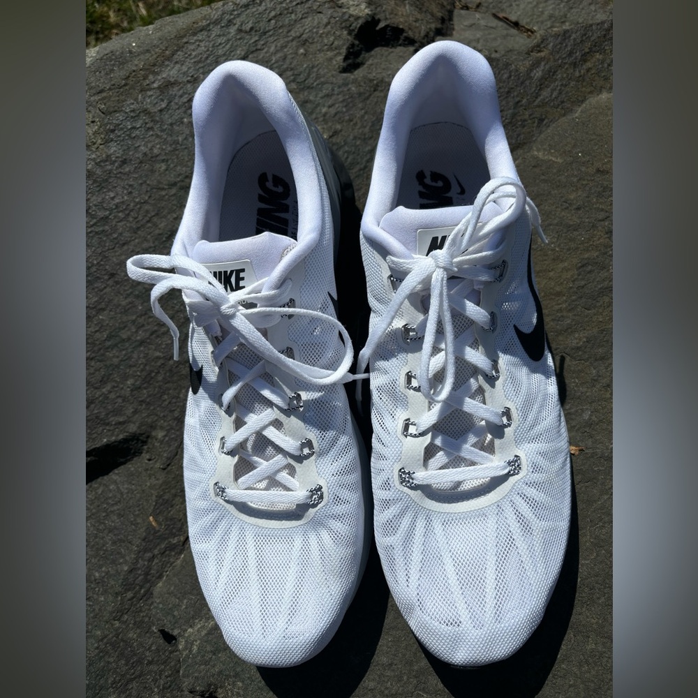 Nike Men’s Lunarglide 6 White, Gray and Black Sneaker. Size 15